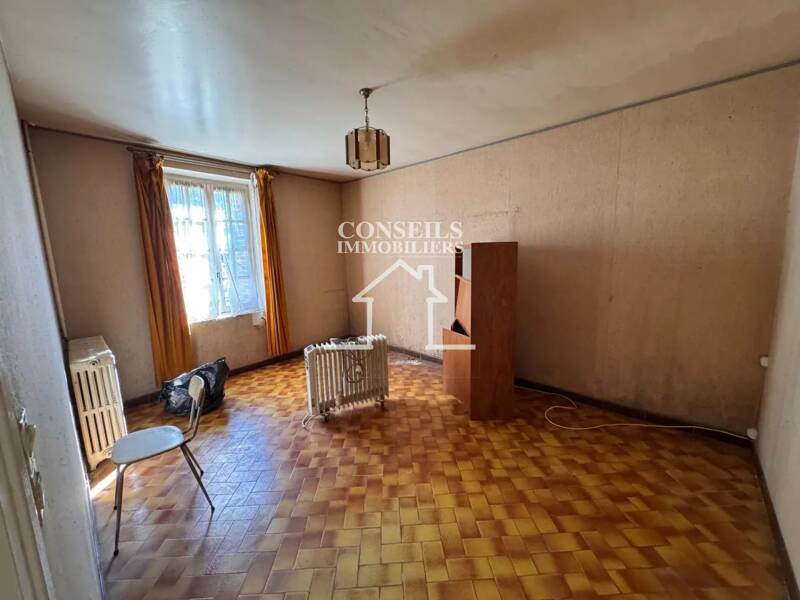 Maison à vendre, 113m², VILLENEUVE SUR YONNE