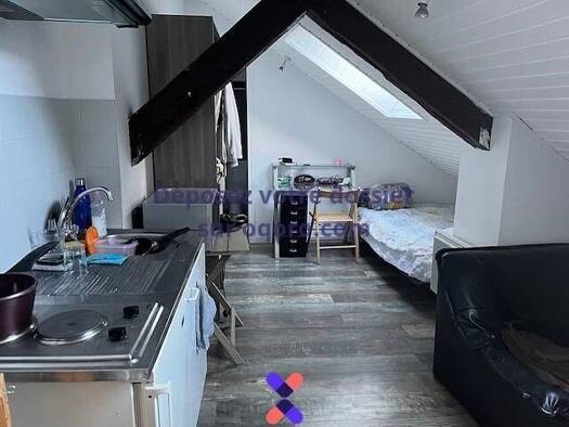 Appartement à louer 430 € 1 pièce 25 m² 3ème étage dès le 30/09/2025 Centre - Chapelle des Buis Besançon 25000