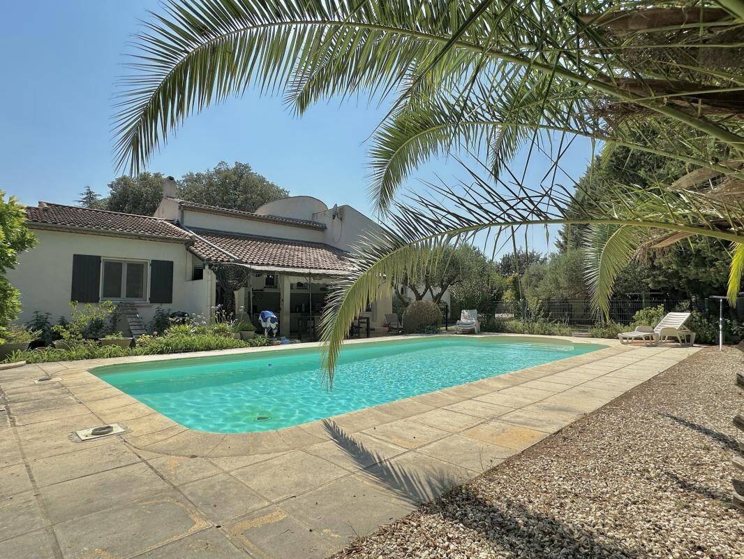 Maison à vendre, 188m², MONTAREN ET SAINT MEDIERS