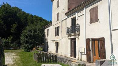 Appartement à vendre 125 000 € 4 pièces 3 chambres 82 m² RDC Rencurel 38680