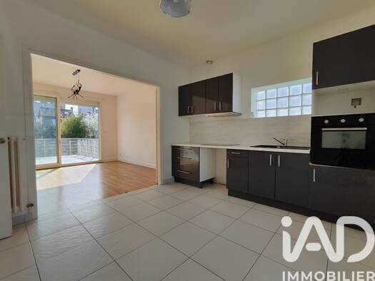 Maison à vendre 230 000 € 6 pièces 5 chambres 120 m² 500 m² de terrain Laforest Châlons-en-Champagne 51000