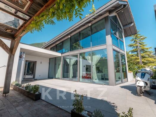 Maison à vendre de 1.7M à 3M € 6 pièces 4 chambres 300 m² 5 982 m² de terrain Billième 73170