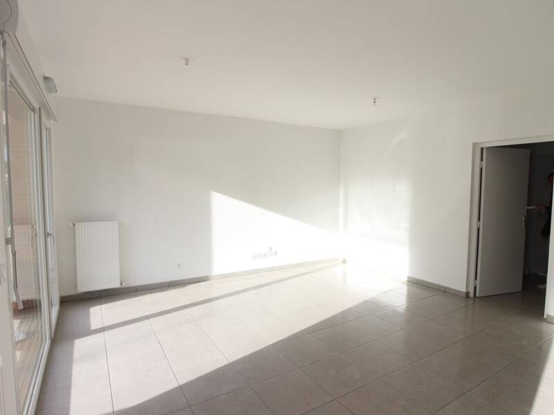 Maison à louer, 63m², SAINT LAURENT DE MURE