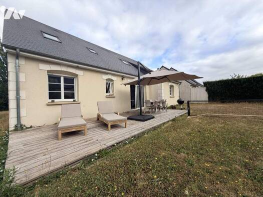 Maison à vendre 348 260 € 6 pièces 4 chambres 558 m² de terrain Larçay 37270