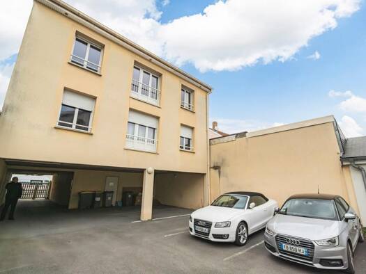 Appartement à vendre 130 000 € 2 pièces 1 chambre 59 m² 2 étages Laon Zola-Neufchâtel-Orgeval Reims 51100