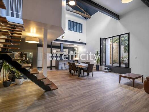 Maison à vendre 420 000 € 5 pièces 4 chambres 165 m² 190 m² de terrain Saint-Xandre 17138