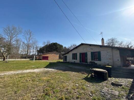 Maison à vendre 349 000 € 5 pièces 4 chambres 11 515 m² de terrain Brach 33480