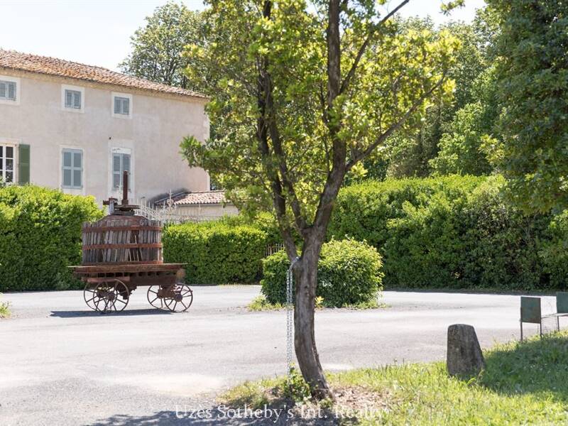 Maison à vendre, 3000m², NIMES
