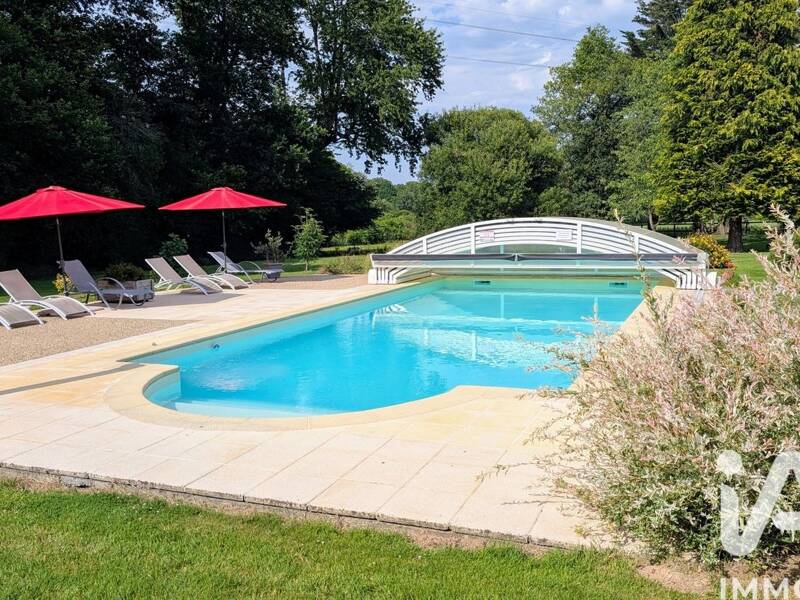 Maison à vendre, 300m², LOCQUELTAS