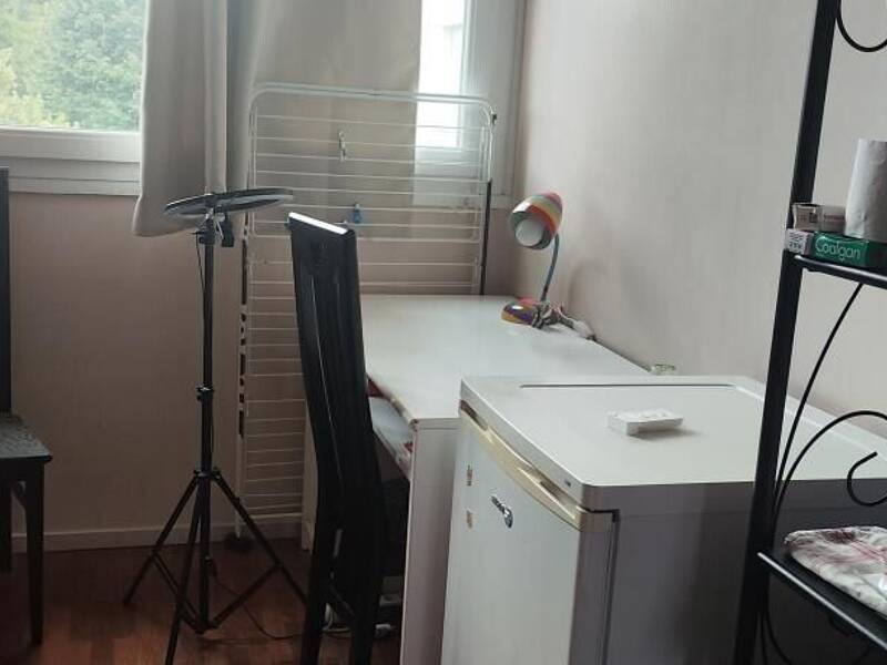 Maison à louer, 12m², SAINTE FOY LES LYON