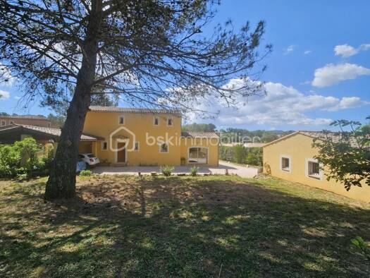 Maison à vendre 621 000 € 7 pièces 5 chambres 158 m² 2 000 m² de terrain Extension Années 80-90 Brignoles 83170
