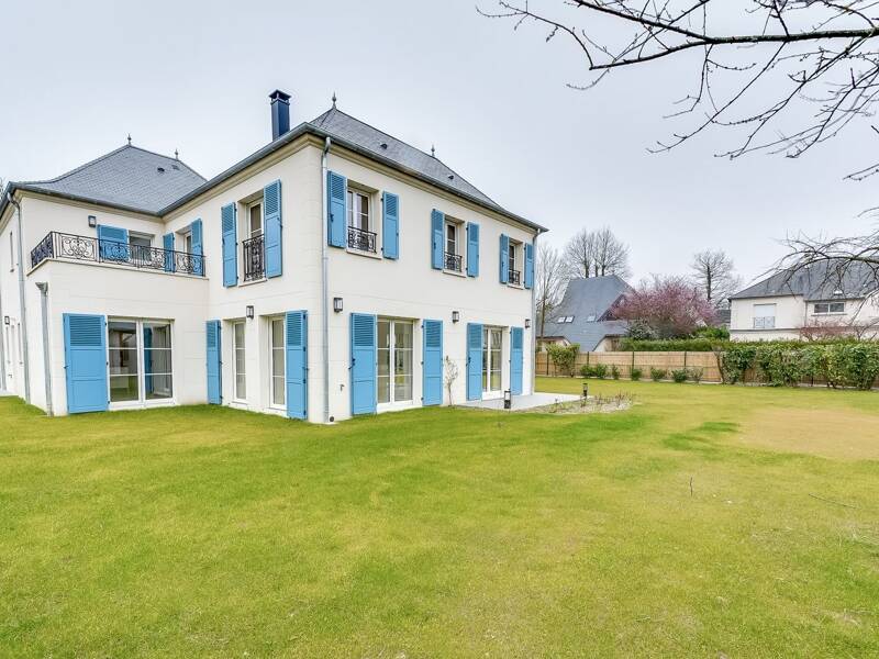 Maison à louer, 254m², LA CELLE SAINT CLOUD