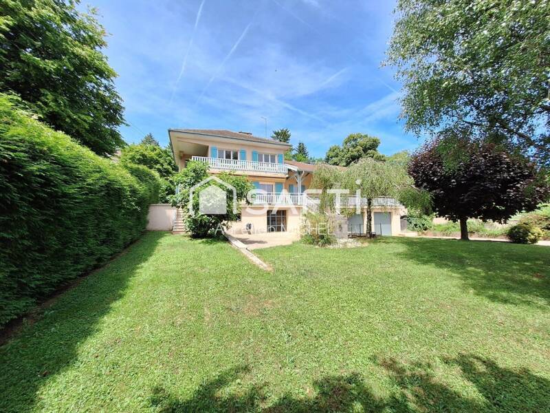 Maison à vendre, 245m², VILLIEU LOYES MOLLON