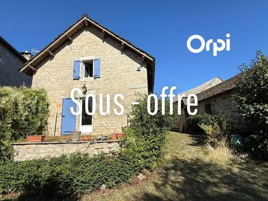 Maison à vendre 273 000 € 4 pièces 3 chambres 117 m² 800 m² de terrain Balsièges 48000