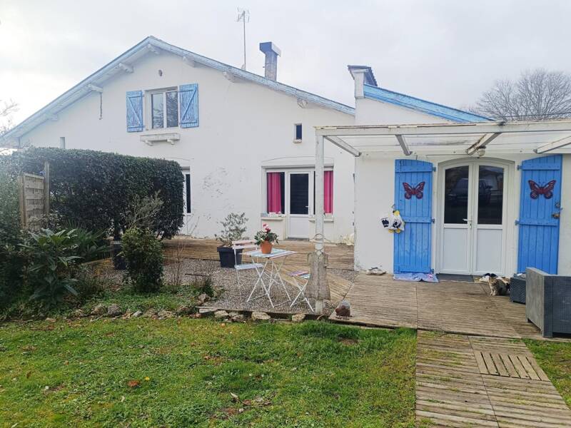 Maison à vendre, 220m², PEYREHORADE