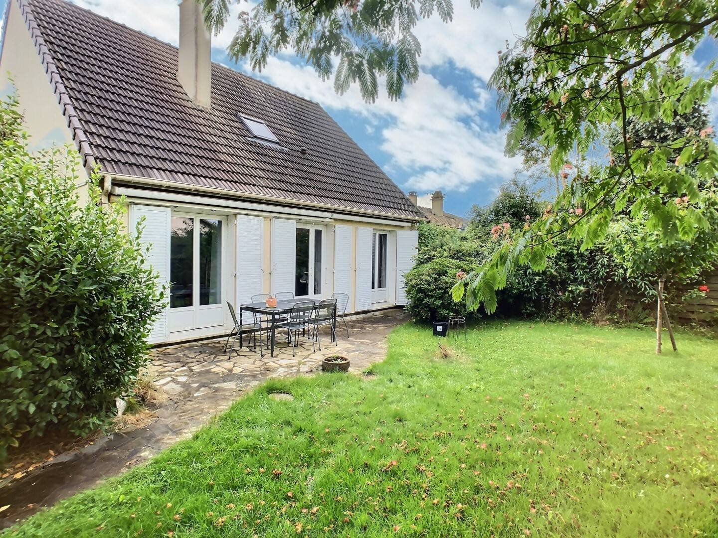 Maison à vendre, 113m², LA CELLE LES BORDES