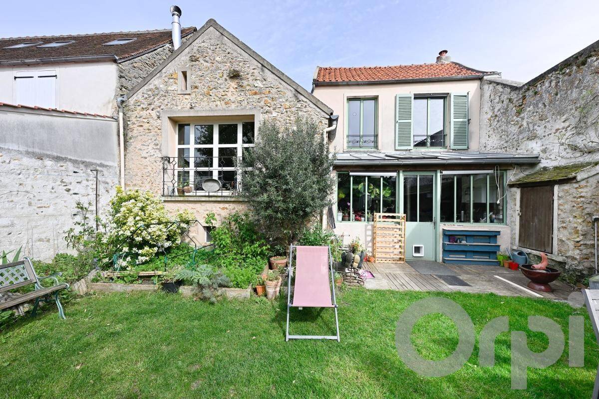 Maison à vendre, 195m², MANDRES LES ROSES