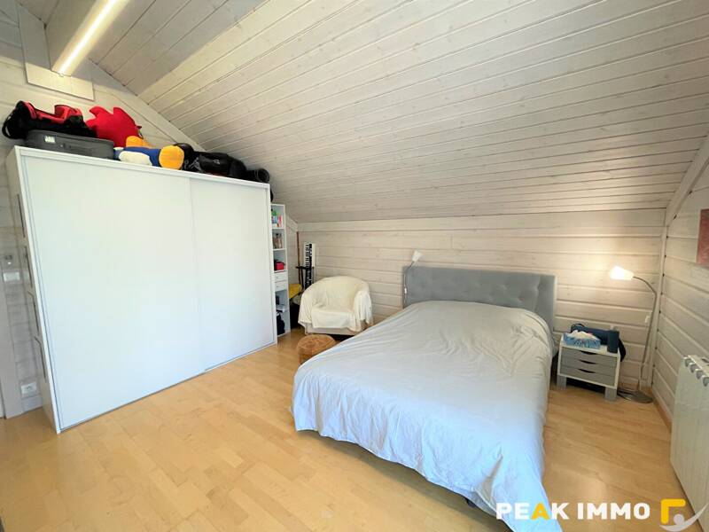 Maison à louer, 165m², SAINT JEAN DE THOLOME