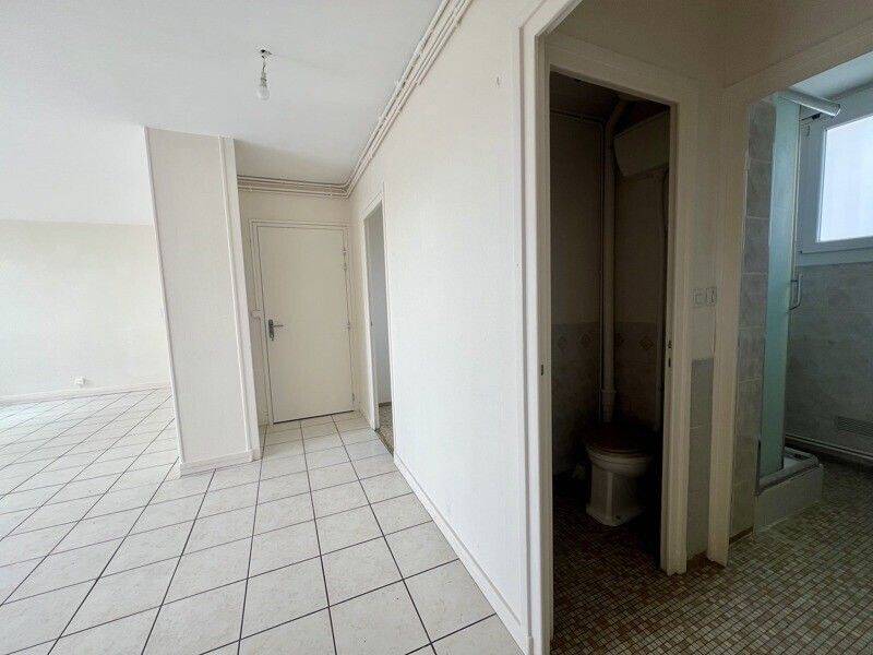 Maison à vendre, 61m², SAINT AMAND MONTROND