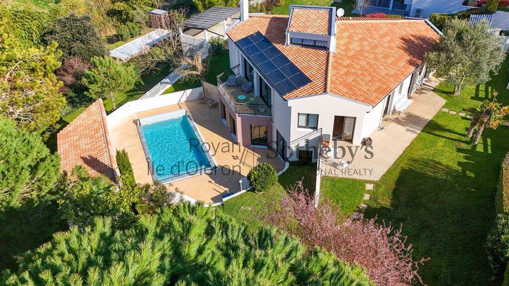 Maison à vendre, 304m², SAINT PALAIS SUR MER