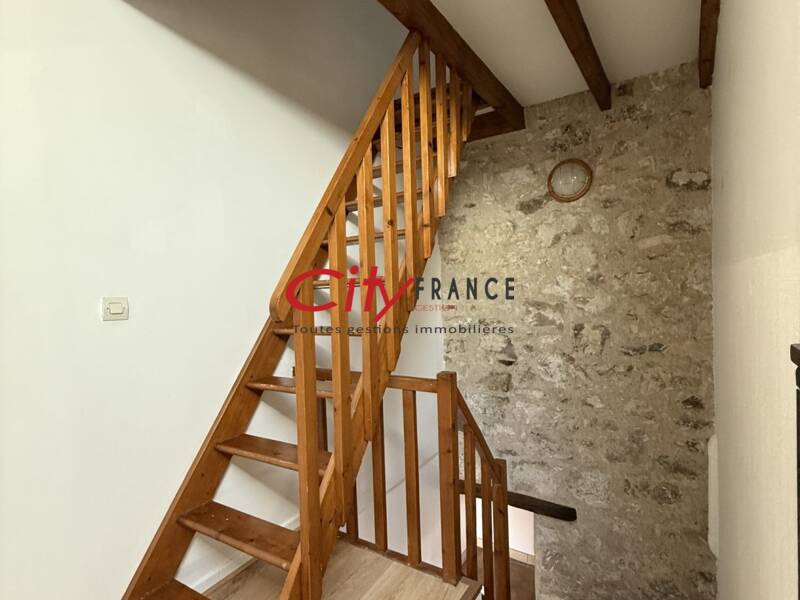 Maison à louer, 37m², MEDAN