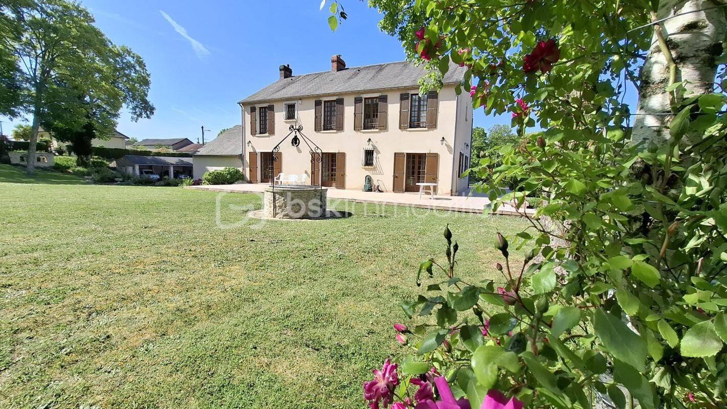 Maison à vendre, 203m², ESTOUCHES