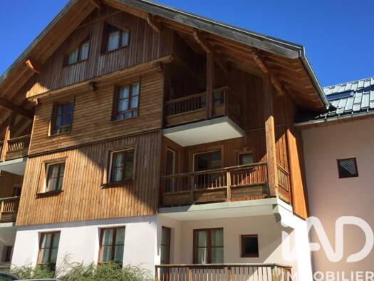Appartement à vendre 119 000 € 3 pièces 2 chambres 36 m² Étage 1/3 Centre-Village Saint-Sorlin-d'Arves 73530