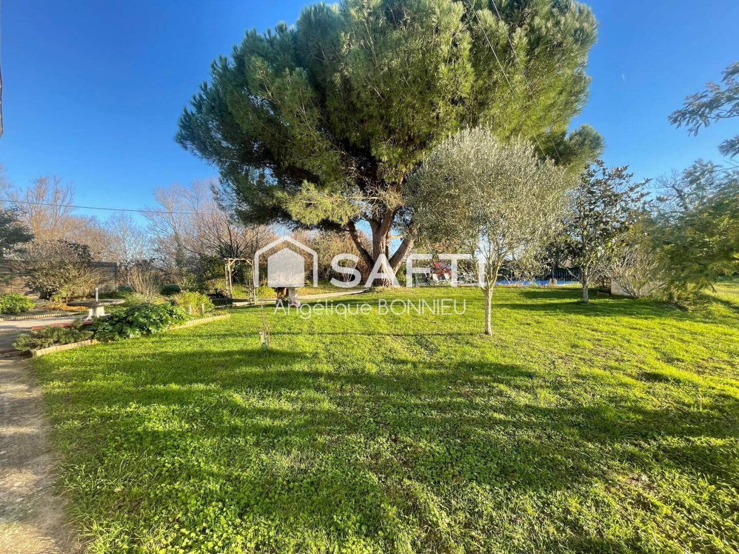 Maison à vendre, 159m², MONTESQUIEU