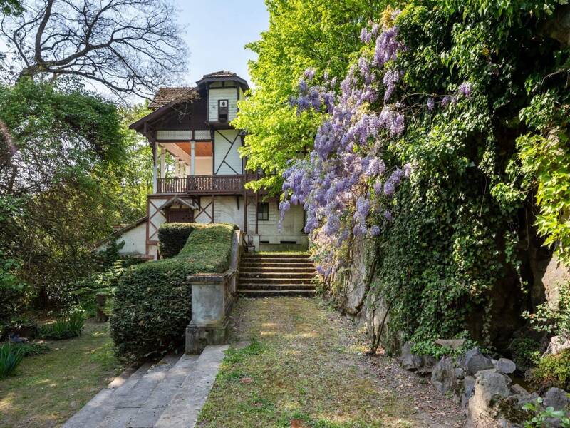Maison à vendre, 401m², LA MULATIERE