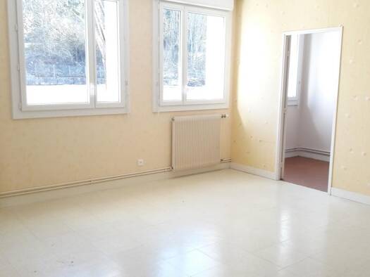 Appartement à louer 338 € 1 pièce 31 m² 1er étage Centre-Usines Montbard 21500