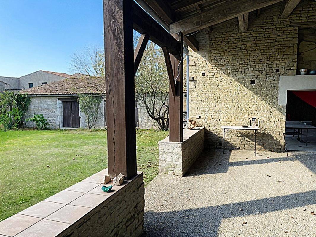 Maison à vendre, 312m², SAINT SAUVEUR D'AUNIS
