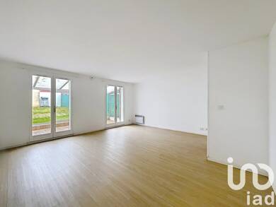 Maison à vendre 230 000 € 4 pièces 3 chambres 75 m² Centre Est Vert-Saint-Denis 77240