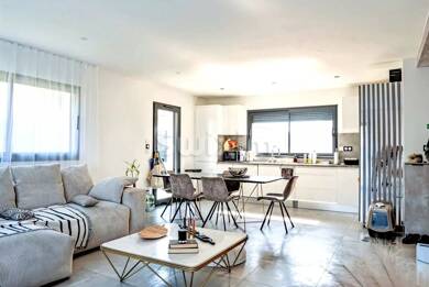 Maison à vendre 510 000 € 4 pièces 3 chambres 103 m² 260 m² de terrain Loisin 74140