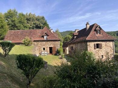 Maison à vendre 514 500 € 11 pièces 8 chambres 265 m² 23 316 m² de terrain Beaulieu sur Dordogne 19120