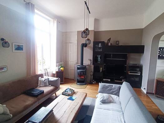 Maison à vendre 262 500 € 7 pièces 4 chambres 139 m² 945 m² de terrain Pont Remy 80580