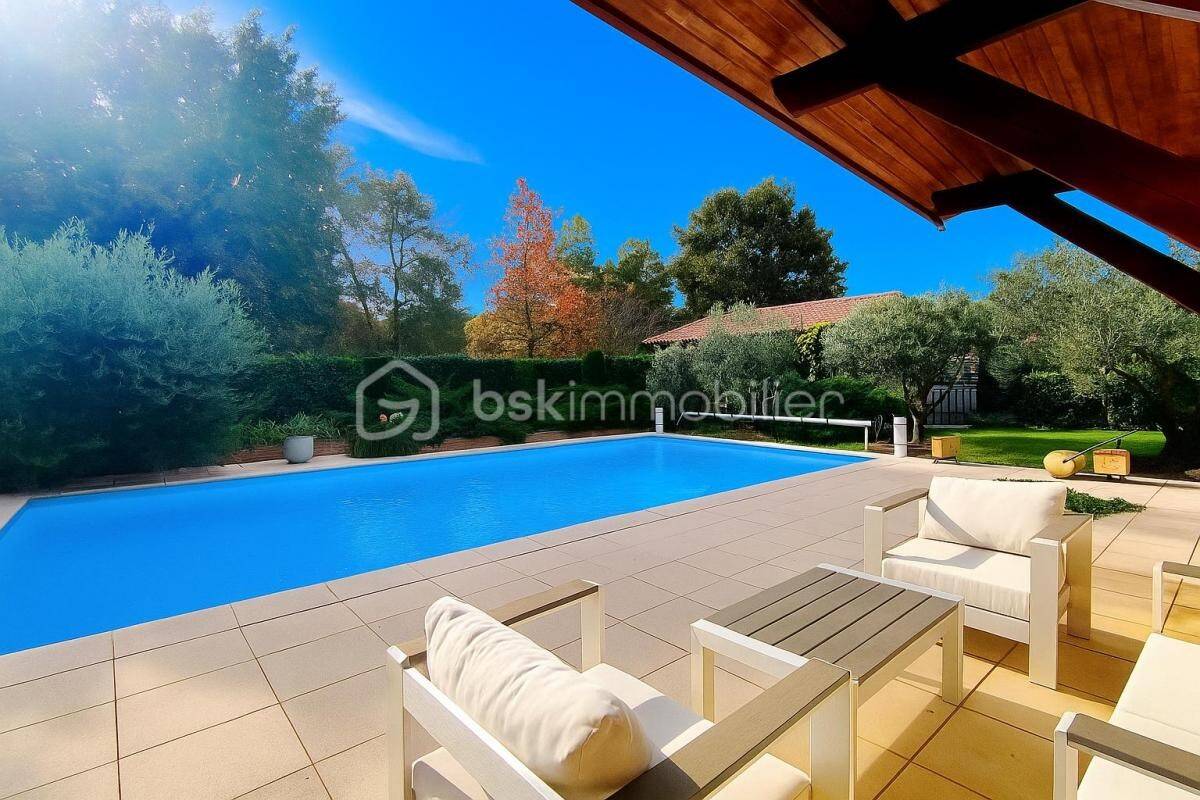 Maison à vendre, 204m², GUJAN MESTRAS