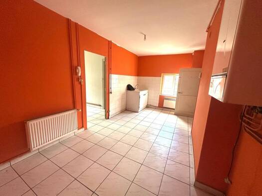 Appartement à louer 413 € 2 pièces 1 chambre 30 m² Étage 2/2 La Roche-Les Flaches Rive de Gier 42800