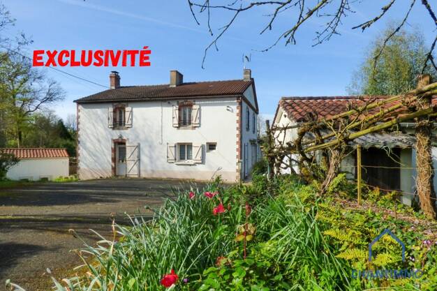 Maison à vendre 249 900 € 8 pièces 5 chambres 149 m² 2 676 m² de terrain Bournezeau 85480