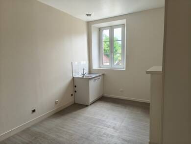 Appartement à louer 410 € 2 pièces 1 chambre 35 m² Étage 1/2 Champrond en Gatine 28240