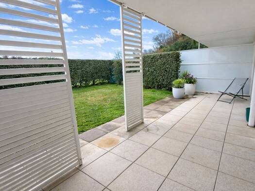 Appartement à vendre 185 000 € 2 pièces 1 chambre 42 m² RDC/3 Albigny-sur-Saône 69250