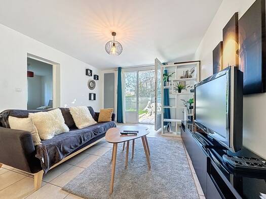 Appartement à vendre 299 900 € 4 pièces 3 chambres 85 m² RDC/1 Zone Centrale Chaponost 69630