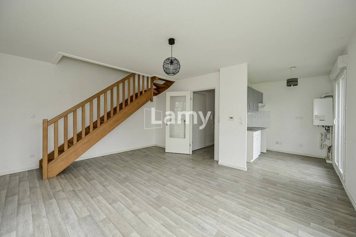 Maison à vendre, 62m², SAINT PRYVE SAINT MESMIN