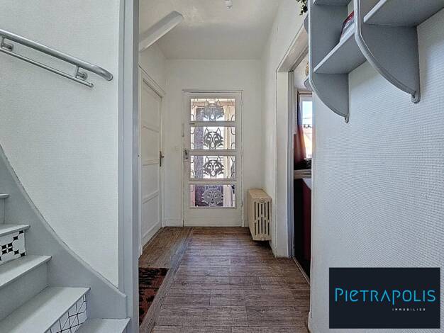 Maison à vendre 140 000 € 4 pièces 3 chambres 77 m² 850 m² de terrain Centre-Faubourgs Sud Chaumont 52000