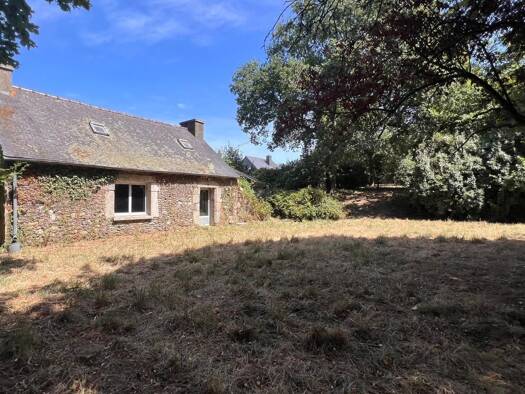 Maison à vendre 66 000 € 2 pièces 1 chambre 65 m² 1 127 m² de terrain Maël-Carhaix 22340