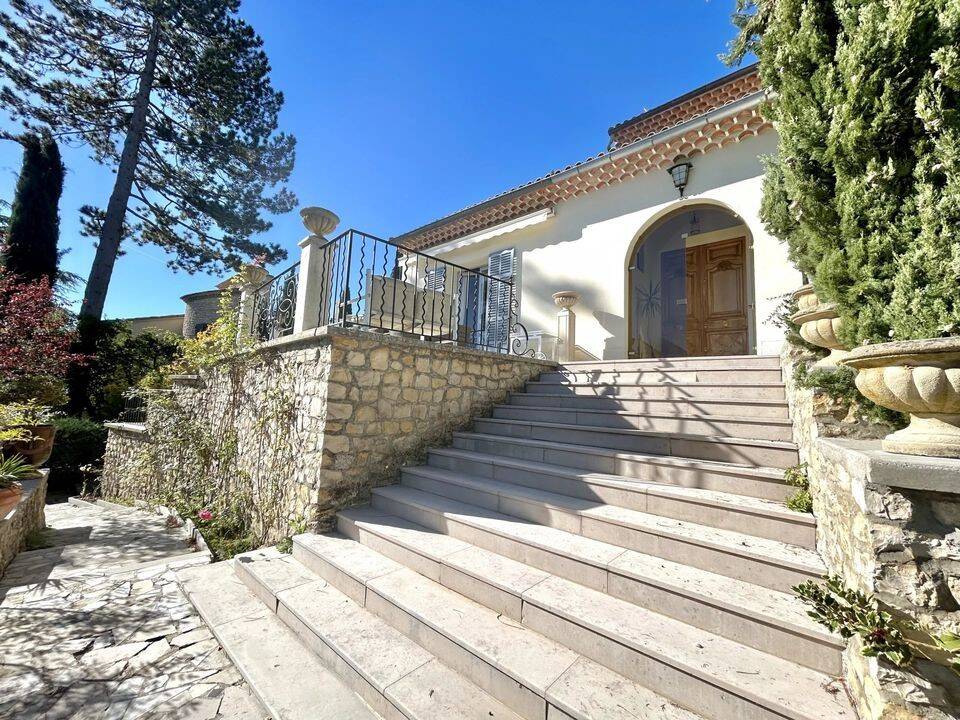 Maison à vendre, 194m², GREOUX LES BAINS
