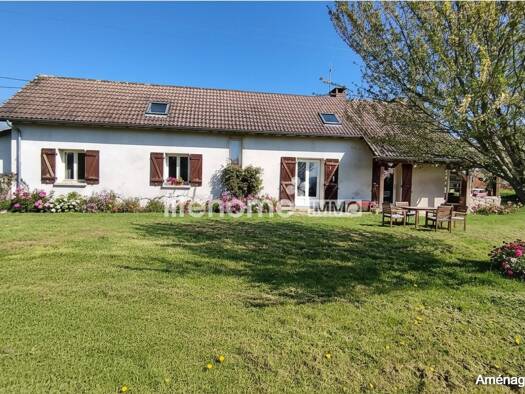 Maison à vendre 183 600 € 4 pièces 3 chambres 88 m² 4 415 m² de terrain Saint-Prix 03120