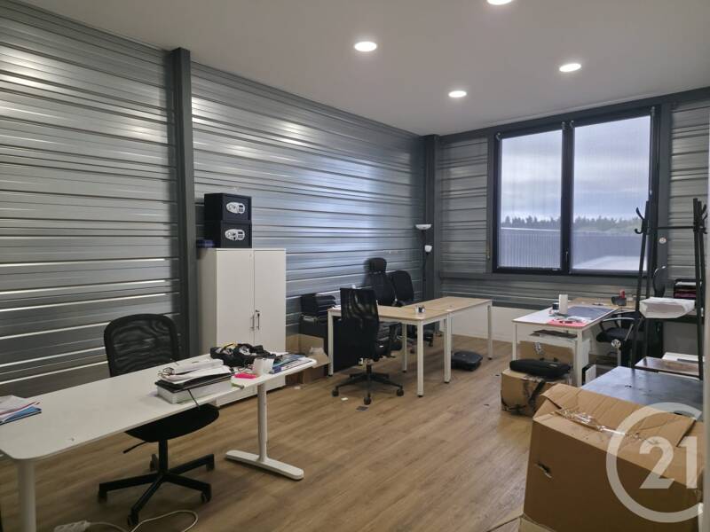 Maison à louer, 1800m², HOUDAN