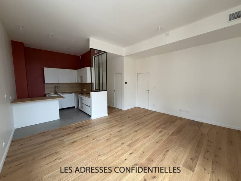 Maison à louer, 85m², CHARBONNIERES LES BAINS