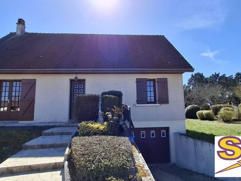 Maison à vendre, 121m², FERRIERES EN GATINAIS