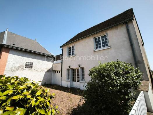 Maison à vendre 107 000 € 4 pièces 3 chambres 116 m² 338 m² de terrain Château-Renault 37110